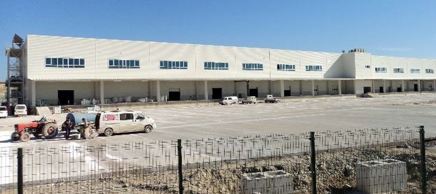 <span class="anahtar">Migros Lojistik Depo <br /></span>ANTALYA / 2010 / 22500 m2  